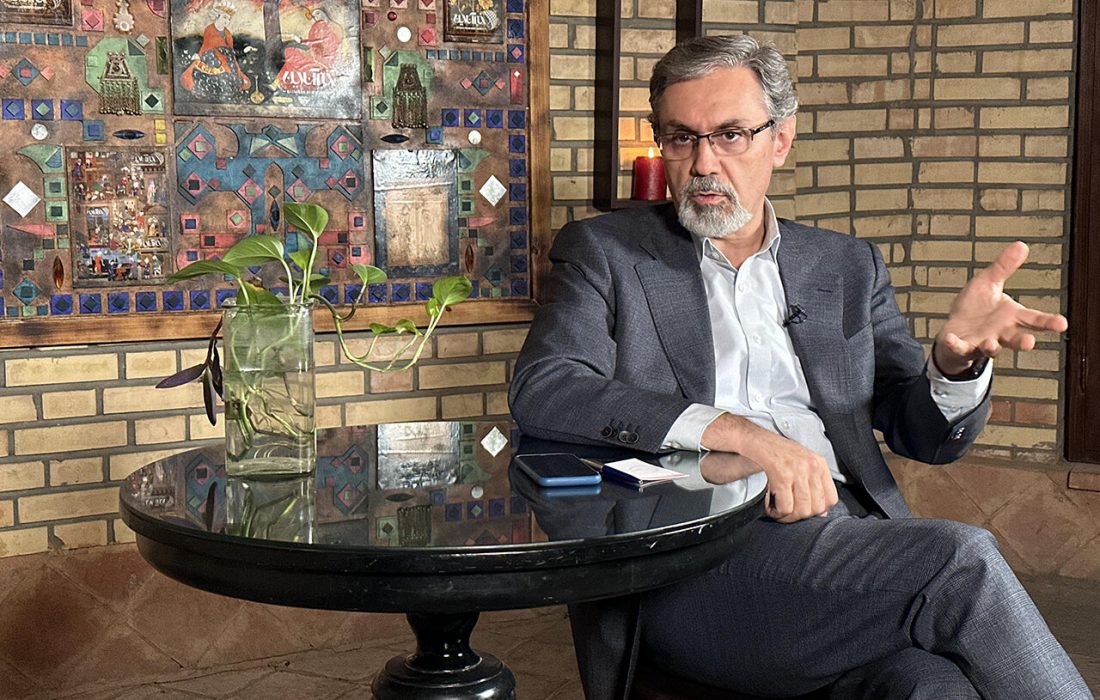 خالی ماندن ۸۰۰ صندلی آزمون دستیاری؛ پزشک هندی و بنگلادشی هم ایران نمی‌آید/دانشجوی سال اول پزشکی به‌فکر مهاجرت است