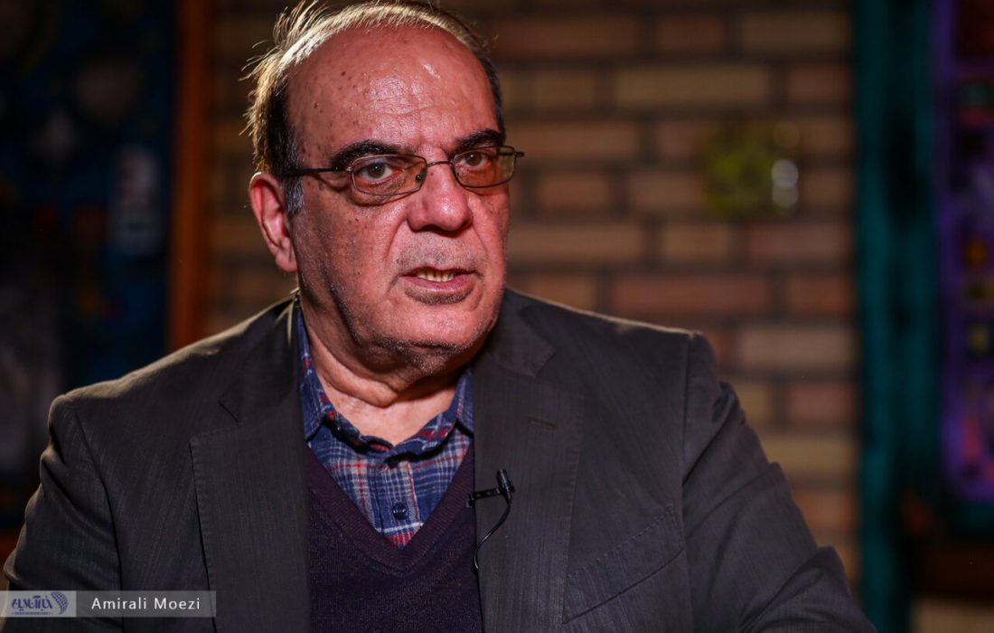 عباس عبدی: مگر کسی در دنیا ۷ هزار صفحه برنامه می‌دهد؟! ۷ خط بدهید کافیست/سال ۸۳ قیمت ها را تثبیت کردند اما امروز حدیث می‌آورند که قیمت گذاری بدعت است