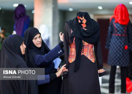 آغاز به کار جشنواره «مُد مُوقر» در دولت سیزدهم/ مخالفت با «حجاب استایل‌ها»