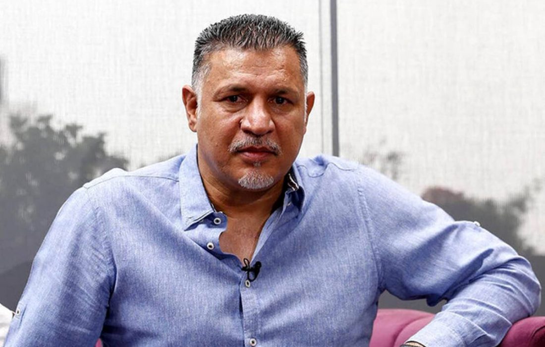 عکس| علی دایی با سیبیل خاص در لباس پرسپولیس