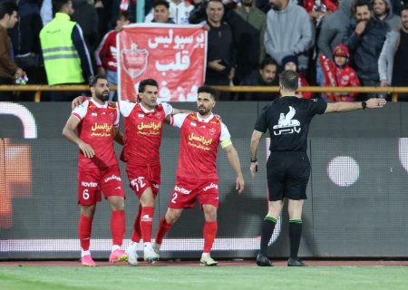 عکس‌| تعطیلات ستاره پرسپولیس در همسایگی ایران