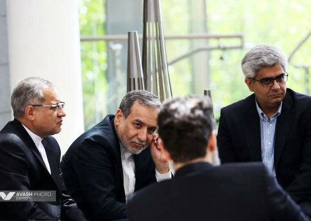 اولین تصویر از مذاکرات ایران و آمریکا در مسقط