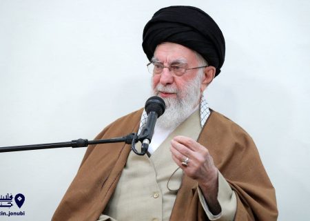 رهبر انقلاب: یکجا دهن‌لقی، یکجا اعتراض بیخودی و یکجا صبر نکردن مسیر را عوض می‌کند/ وقتی امام حسن(ع) با معاویه صلح کردند عده‌ای گله و اعتراض می‌کردند