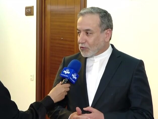 عراقچی:مذاکرات جدی‎‌تر از گذشته بود/می‌توان محتاطانه امیدوار بود/دور بعدی مذاکرات روز شنبه/حرکت ما تا اینجا خوب بوده است/من راضی‌ام