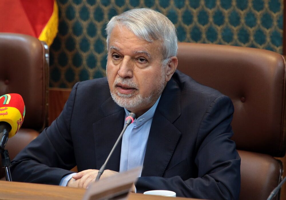 مواضع وزارت خارجه و اطلاعات درباره محدودیت امنیتی سفر باستان‌شناسان خارجی به ایران