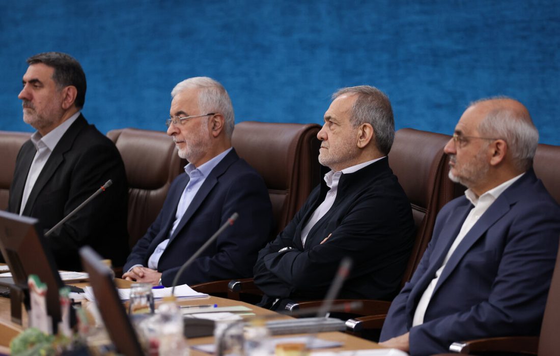 میرلوحی: یک سوم استانداران باید تغییر کنند/ برخی از استان‌ها ملوک‌الطوایفی اداره می‌شوند