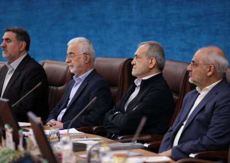 میرلوحی: یک سوم استانداران باید تغییر کنند/ برخی از استان‌ها ملوک‌الطوایفی اداره می‌شوند