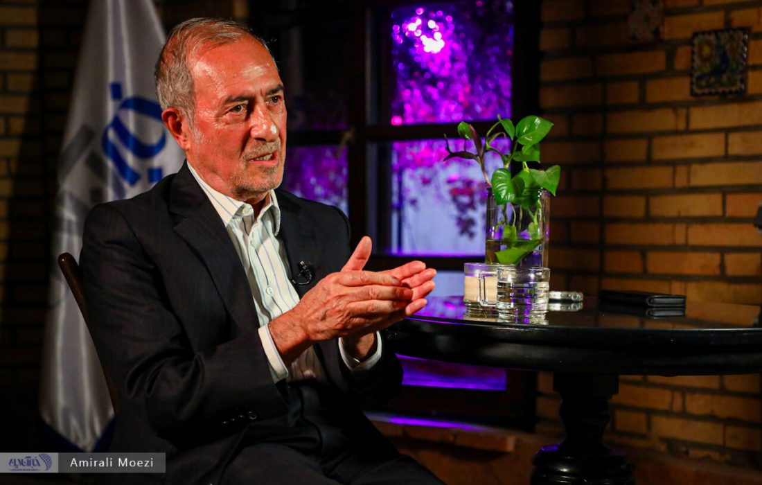 هشدار الویری درباره غفلت از اروپا؛ در تابستان باید نگران مکانیسم ماشه بود/ اکثر مردم خواهان مذاکره مستقیم با آمریکا هستند