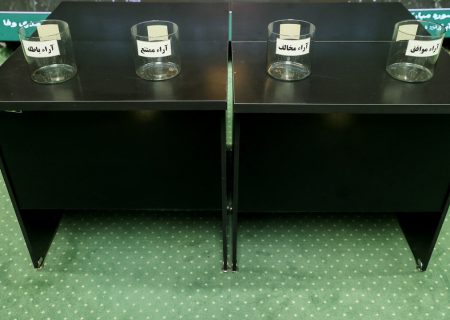 وزارت اقتصاد به چه کسی می رسد؟/ بخشایش: هرکسی قبول کند، یا عاشق است یا دیوانه/ کوثری: کسی با همتی پدر کشتگی نداشت اما…