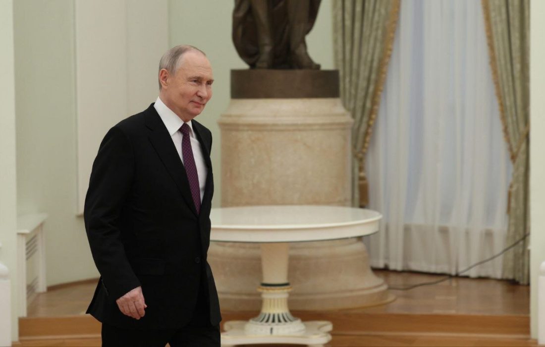 کرملین تایید کرد؛پوتین روز سه‌شنبه با هیثم طارق دیدار می‌کند