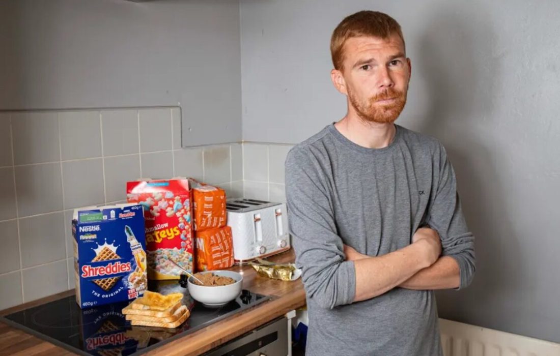 این مرد تقریبا چیزی نمی‌خورد/ بیماری او چیست؟+ عکس