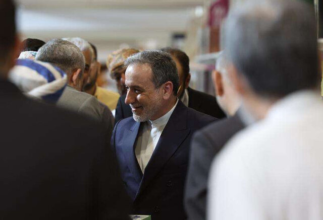 ببینید | عراقچی وارد مسقط شد