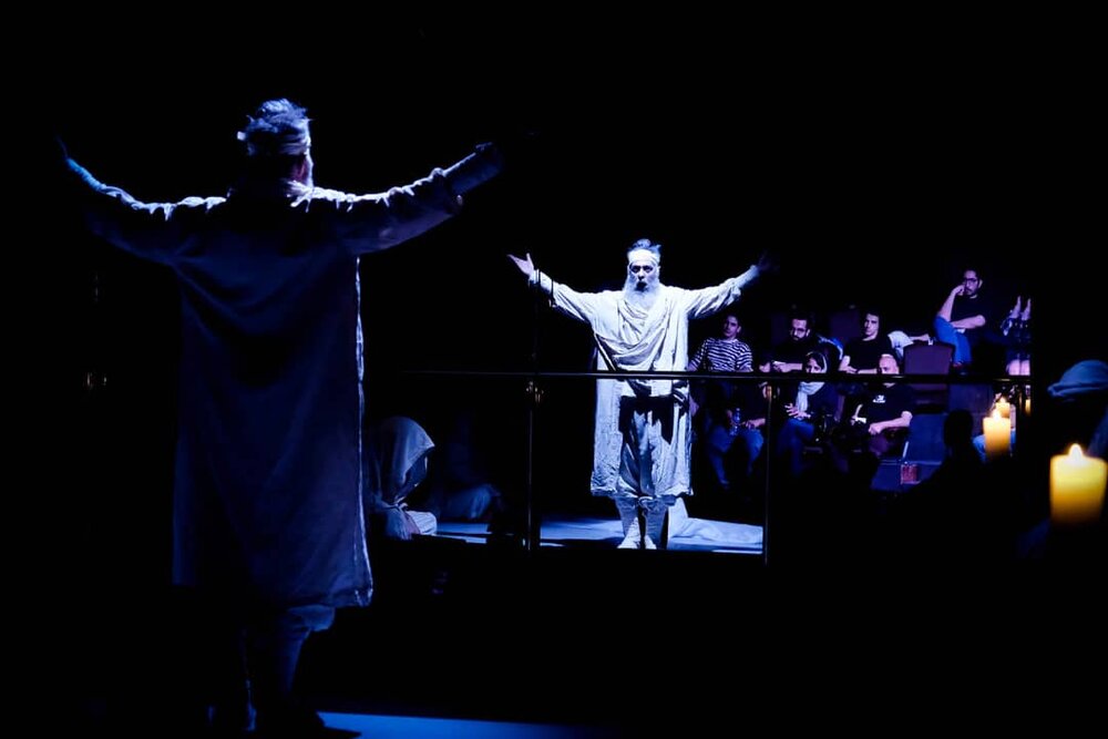 بعد از ۱۲ سال که برگشته‌ام، مثل اصحاب کهف هر روز هاج و واج می‌مانم