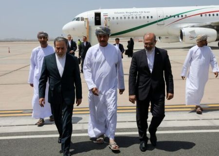 تکذیب سفر وزیر امور خارجه به امارات