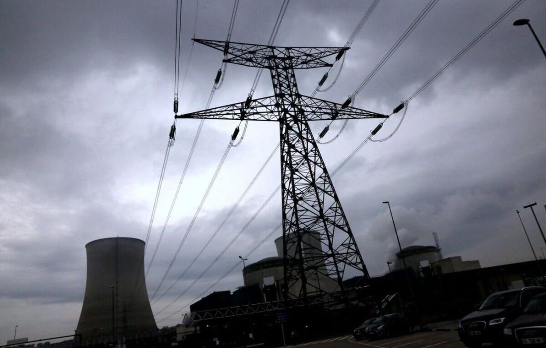 خسارت قطعی برق به وسایل برقی شهروندان/ نجفی: واحدهای مسکونی بیشترین آسیب را دیدهاند