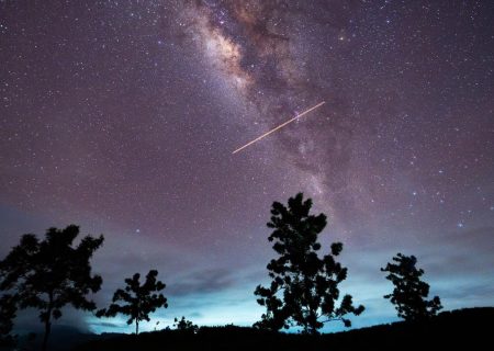 دیده شدن شهاب‌سنگ در ساعت ۶ صبح خبرساز شد/ عکس