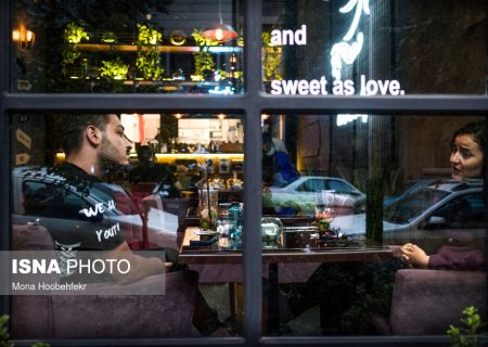 عاشقی می‌کنند، حتی به غلط!