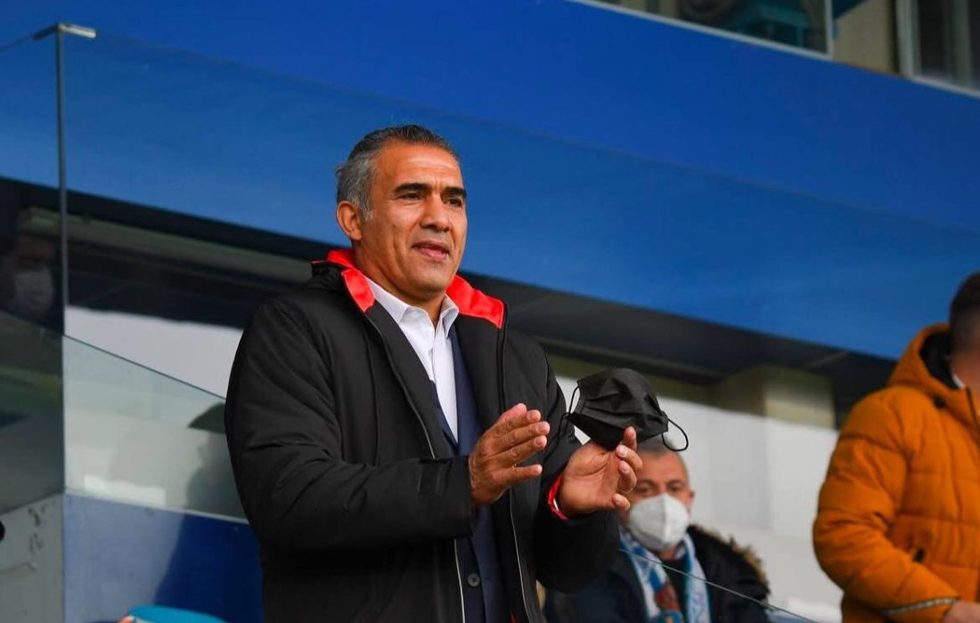 عکس | عقاب آسیا ۵۹ ساله شد؛ سورپرایز اسطوره در آمریکا