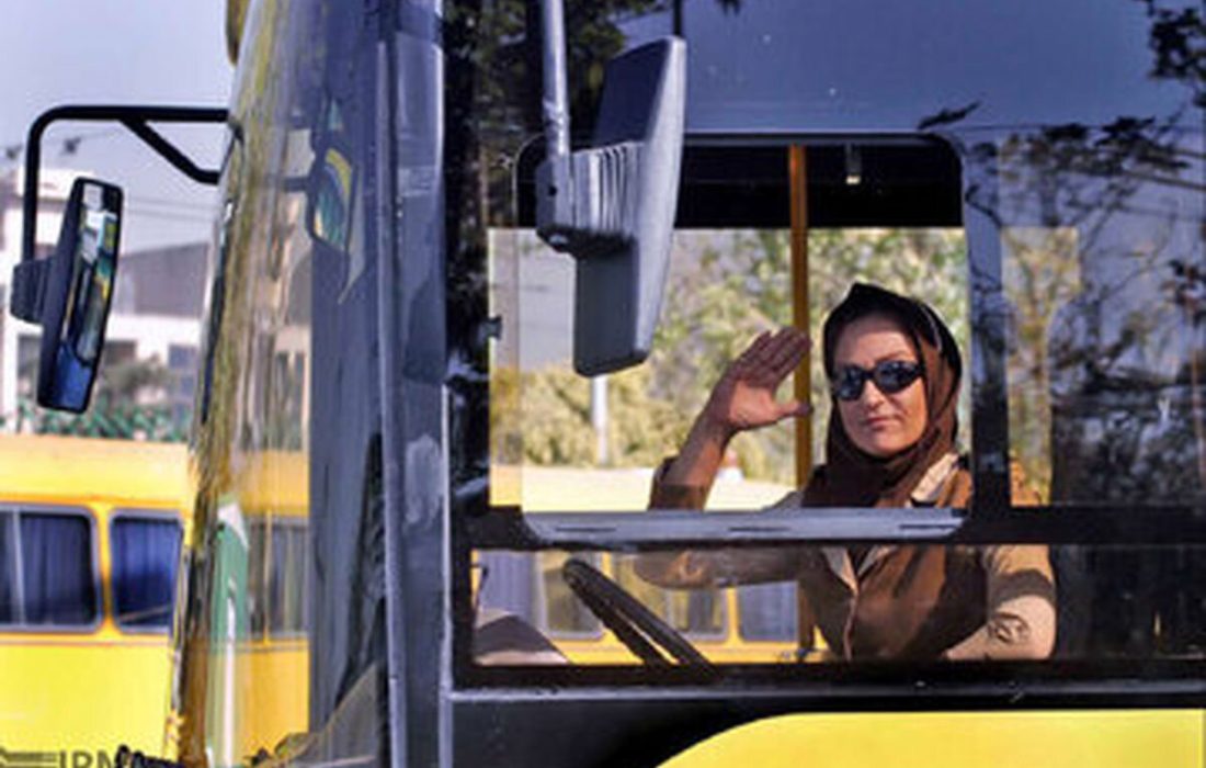 فرمانِ فراموششده؛ سرنوشت فرحناز شیری و ۳۰ زن راننده/ یک عضو شورای شهر تهران خواستار حذف محدودیت جذب راننده زن شد