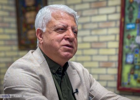 فیاض زاهد: با انتخاب سخنگوی دستگاه ها مثل انتخاب معلم ورزش و تاریخ برخورد می شود/ نمی دانند که انتخاب سخنگو چقدر حیثیتی است