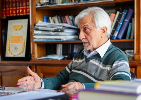 هاشمی طبا: مگر آقای پزشکیان نگفت که من به مردم راست می‌گویم؟/ احتمالا برخی تصمیم‌گیری‌های هیئت دولت، شب‌ها در جاهای دیگری انجام می‌شود