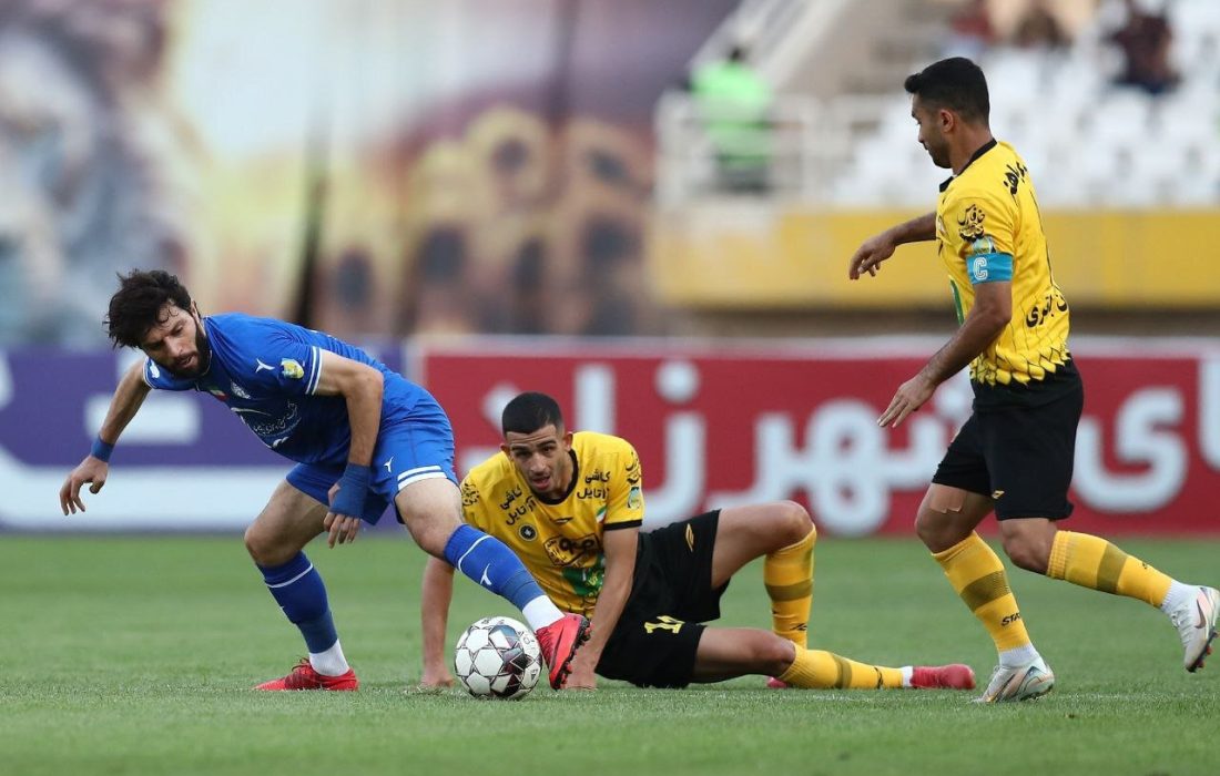 پایان لیگ ۲۴ با قهرمانی تراکتور؛ سپاهان آسیایی شد، پرسپولیس برد ولی سهمیه نگرفت