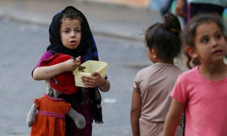 افشای دوگانگی در مفهوم آزادی بیان با کارتون و پوستر