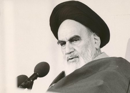 امام خمینی (ره) و بازتکوین هویت اسلامی- ایرانی در دوران دفاع مقدس