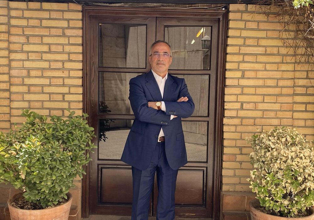 سیدورف برای بعضی‌ها سود داشت؛ استقلال گرفتار آزمون و خطاست