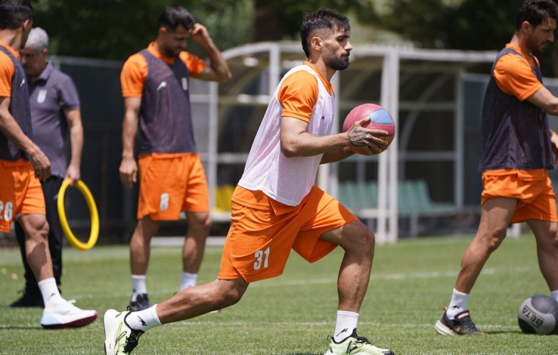 گزینه پرسپولیس یک قدم به استقلال نزدیک‌تر شد