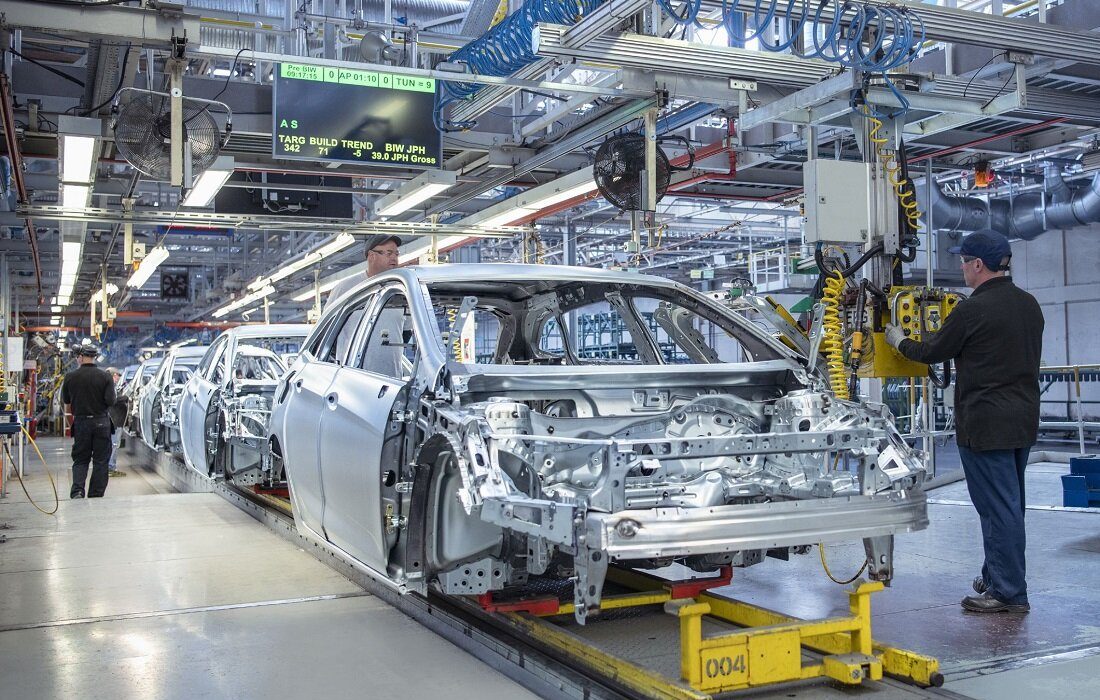 افزایش مجدد سرعت زیاندهی خودروسازان / چرا صنعت خودرو «قفل» شد؟