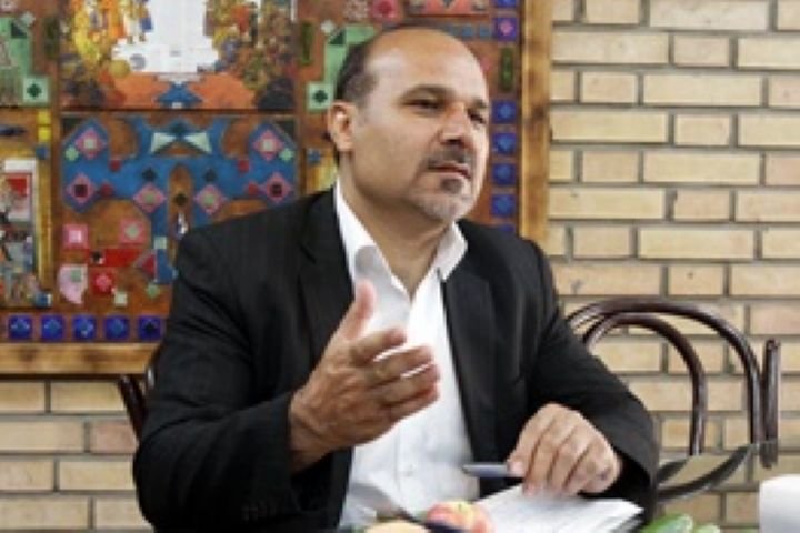 بازار کار با اخراج اتباع غیرمجاز نفس تازه میکند؟ / حاجاسماعیلی: به اندازه جمعیت بیکار کشور، اتباع خارجی افغان در بازار کار فعال هستند