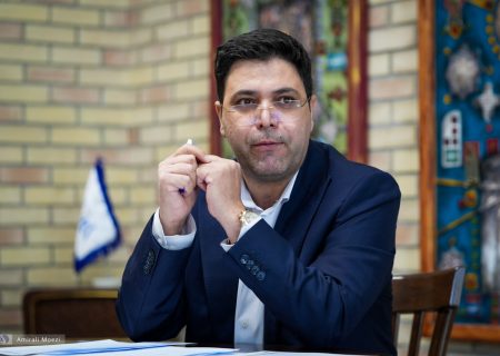 ببینید| هشدار یک کارشناس/ زمین خوارها برای تاسیس نیروگاه تجدیدپذیر هجوم آورده‌اند