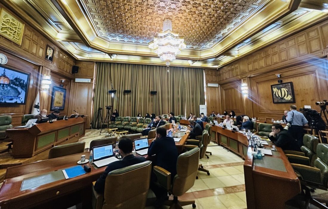 تراکم فروشی در تهران به بهانه بازسازی مناطق جنگی/ از موافقت زاکانی تا مخالفت چمران با تامین منافع «گروه خاص»