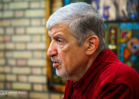 حقیقت‌پور: وقت آزادی های اجتماعی سیاسی فرا رسیده است/ باید صدا و سیما را شخم زد و بذر خوب در آن کاشت/ نگاهمان باید پر کردن گسل بین مردم و مسئولین باشد