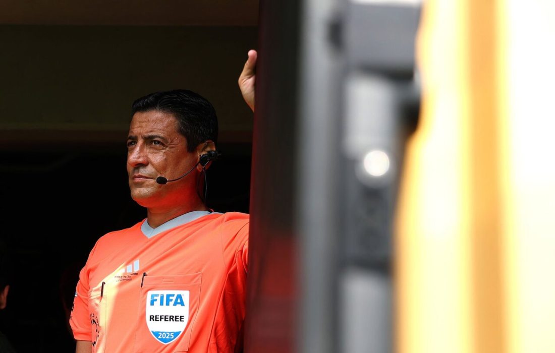 عکس| فغانی با انتشار تصویر خود در کنار ترامپ: ممنونم؛ بار دیگر بخشی از تاریخ فوتبال شدم!