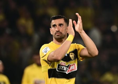 کاپیتان سابق تیم ملی در دوراهی استقلال و سپاهان؛ بمب تابستانی در کجا منفجر می‌شود؟