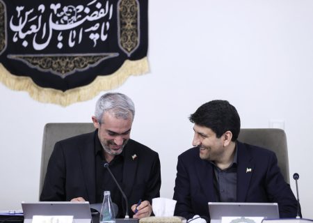 آیا نظامیان مخالف رفع فیلترینگ هستند؟/ستارهاشمی:با توسعه ظرفیت ها مردم از وضعیت اینترنت خوشحال می شوند/ محدودسازی اینترنت به ارتقا حکمرانی کمک نمی‌کند