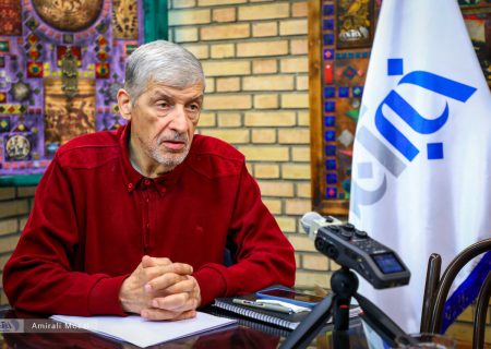 حقیقت‌پور: آنها که شعارهای تند می‌دهند مشکوک‌ هستند/ با اراذل امنیتی، برخورد شود/ کوهکن: فرد نفوذی تظاهر به خودی بودن می‌کند و زمان حساس ضربه می‌زند