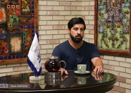 هرگز نشنیدم همایون بهزادی با تفنگ به رختکن برود/پرسپولیس زمان ما هم هوادار متمول داشت!