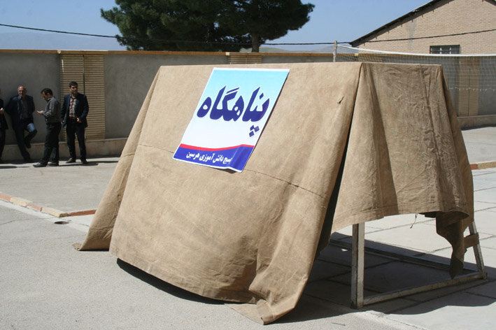 هشدار درباره سادهسازی مفهوم پناهگاه/ « استفاده از مدارس، مساجد یا پارکینگها بهعنوان پناهگاه، حیرتآور است»