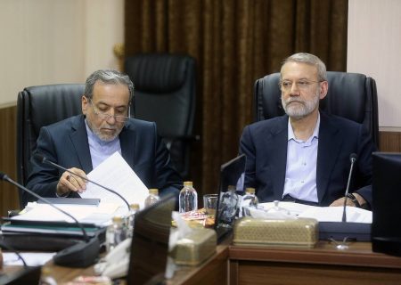 پاسخ صریح عراقچی به احتمال انتقال پرونده مذاکرات هسته‌ای از وزارت خارجه به دبیرخانه شعام؛ برنامه‌ای در دستور کار نیست + جزئیات