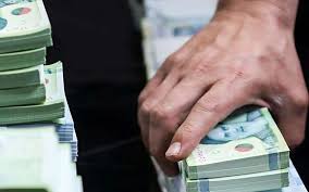 وقتی حقوق از زندگی جا می‌ماند