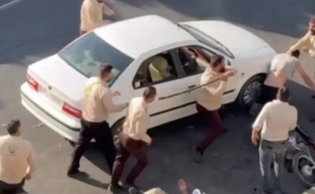 شهرداری از نهاد خدماتی به نهاد حکومتی خودمختار تبدیل شده/ دستفروشی جرم است؟/مردم مخالفتی با حضور دستفروشها ندارند، شهرداری کاسه داغتر از آش شده