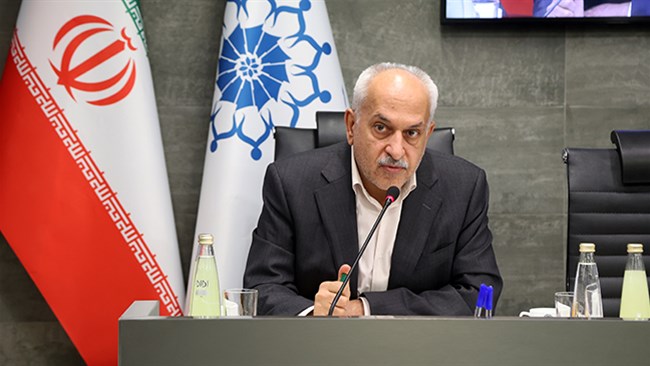 شورای عالی معادن درباره اصلاح ماده 26 آیین‌نامه قانون معادن تصمیم می‌گیرد | توافق درباره اصلاح فهرست مواد خام معدنی و میزان عوارض صادراتی