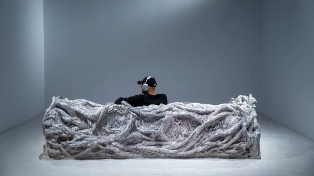 طراحی میامی ۲۰۲۵ موجودات و راحتی را به صحنه آورد