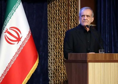 راستی آزمایی ادعای رئیس دانشگاه صدا و سیما درباره سانسور سخنان پزشکیان/ دفتر رئیس جمهور واقعا دخالت داشت؟