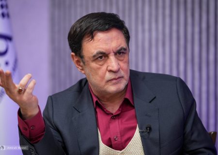ناصر ایمانی: دولت می‌تواند بحث طرح مقابله با نفوذ را در شورای عالی امنیت ملی مطرح کند/ مقداری فاصله هم میان مردم و حاکمیت به وجود می‌آید اگر…