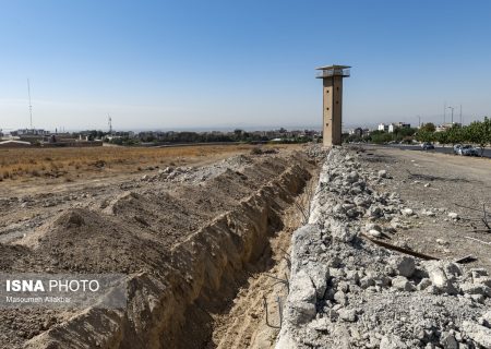 تخریب دیوار زندان رجایی‌شهر / عکس