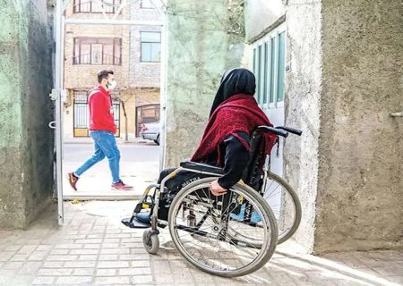 روایت متفاوت بهزیستی و معلولان از کمک‌هزینه لوازم بهداشتی / ملاک پرداخت کمک‌هزینه، کنترل ادرار است، نه شدت معلولیت